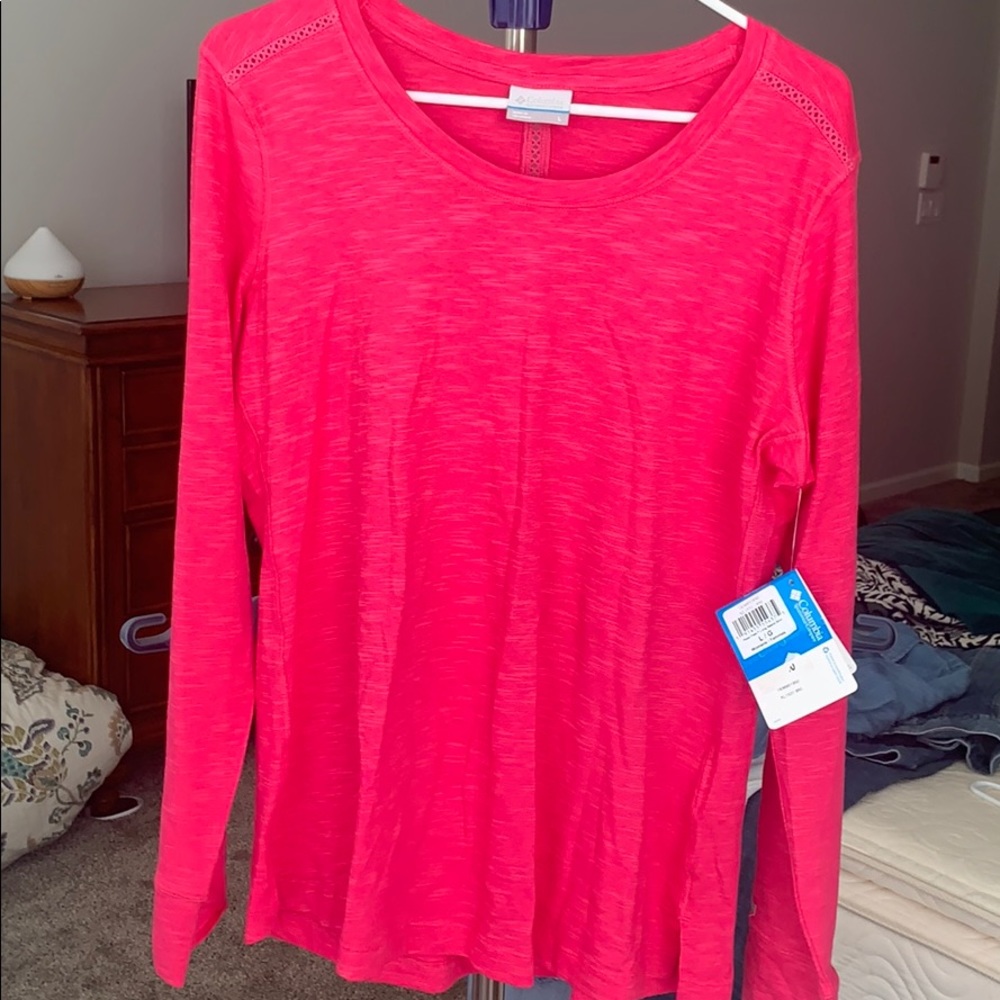 Columbia long sleeve shirt